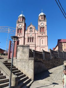 An Unforgettable Cycling Adventure in Antsirabe with the Trek Marlin 6 2024